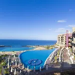 Gloria Palace Royal &