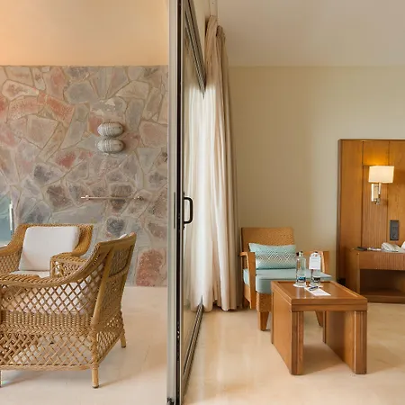 Hotel Gloria Palace Royal & 4*