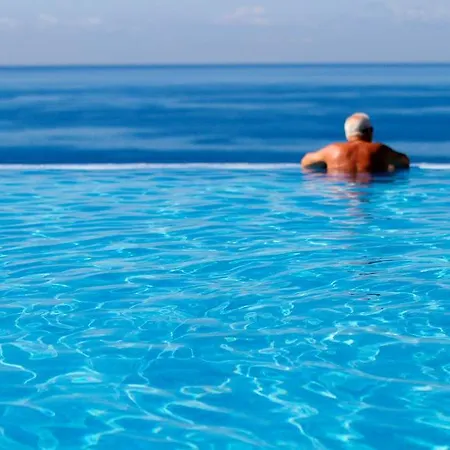 Ξενοδοχείο Gloria Palace Royal & 4*