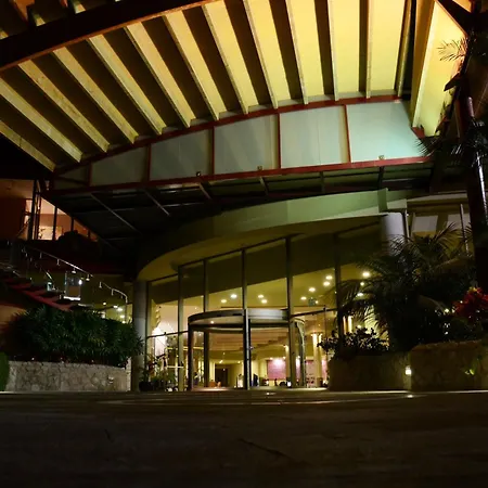 Hotel Gloria Palace Royal & 4*