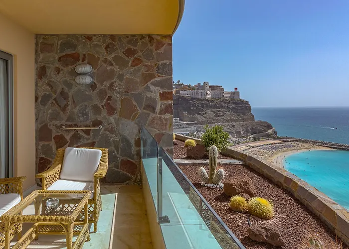 Gloria Palace Royal &