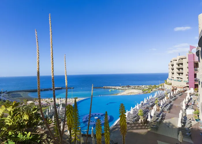 Gloria Palace Royal & 4*