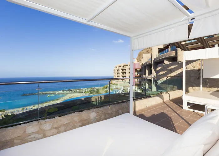 Hotel Gloria Palace Royal & 4*