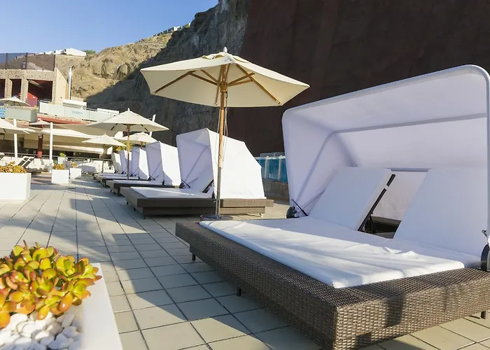 Gloria Palace Royal &