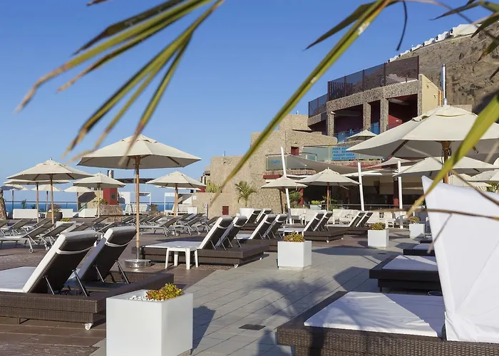 Hotel Gloria Palace Royal & 4*